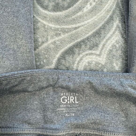 Athleta Girl Trust Fall Tight - Picture 3 of 3